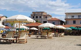 Villa Tina
